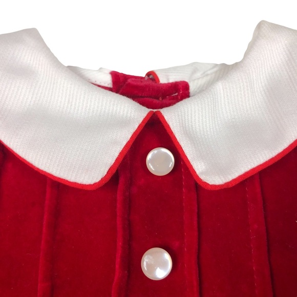 Vintage Carriage Boutique Red Velour Pleated Romper size 3 months - Picture 5 of 13